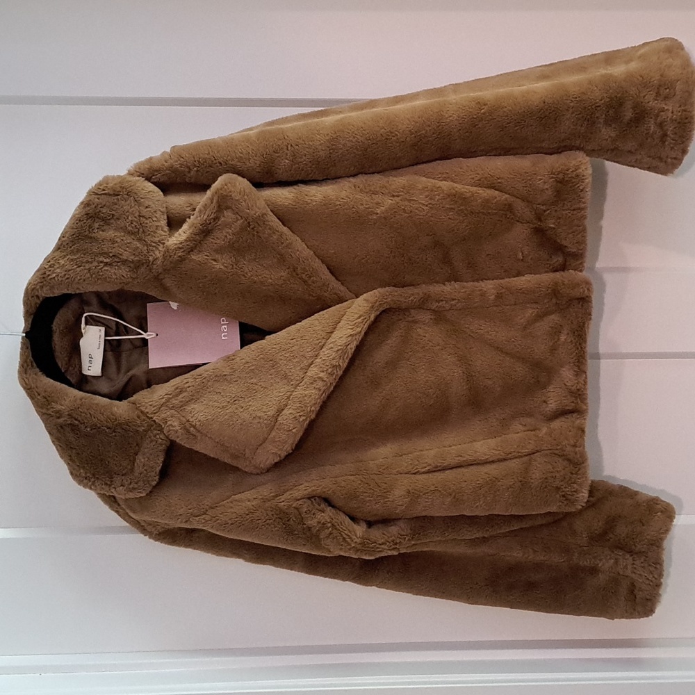 NWT Plush Faux Fur Coat (Brown) - nap
